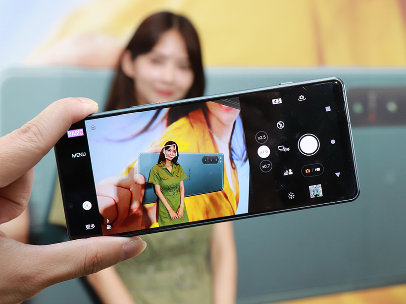 小旗艦手機Sony Xperia 5 IV到貨上市 9月底電信通路開賣