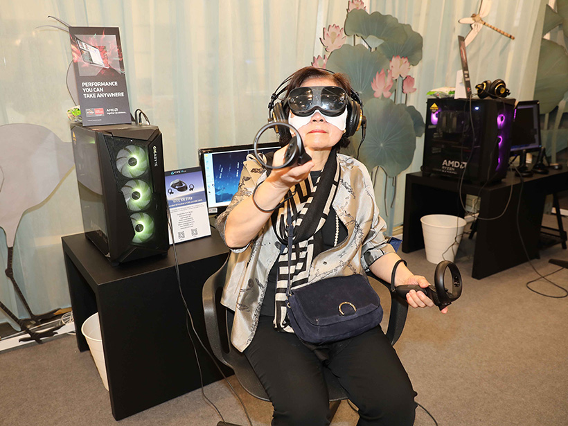 世界公視大展在台北 HTC以VIVE XR Elite展現台灣VR軟硬體實力