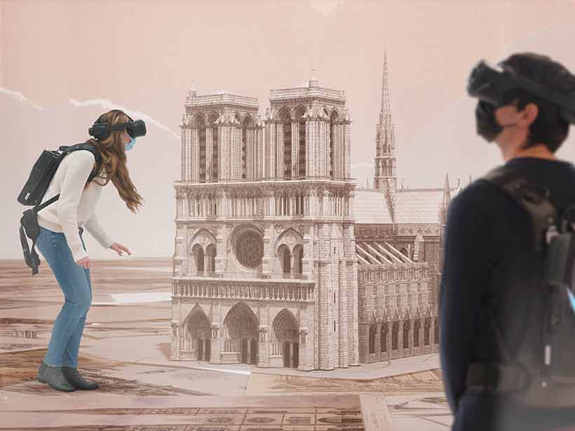 共遊中世紀巴黎饗宴 永恆聖母院VR展3月底閉展