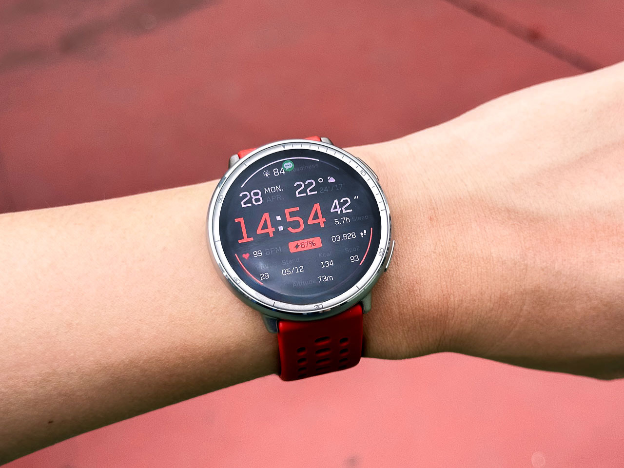 高亮螢幕+5星定位!日常運動全能小鋼砲 Amazfit Active 2藍寶石鏡面版開箱 高亮螢幕+5星定位!日常運動全能小鋼砲 Amazfit Active 2藍寶石鏡面版開箱